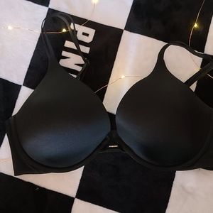 Victoria's Secret Bra lightly lined (34DD)